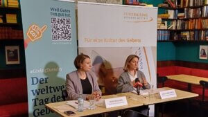 Pressekonferenz Spendenbericht 2024_Ruth Williams, Lisa Zuckerstätter (ORF Humanitarian Broadcasting)